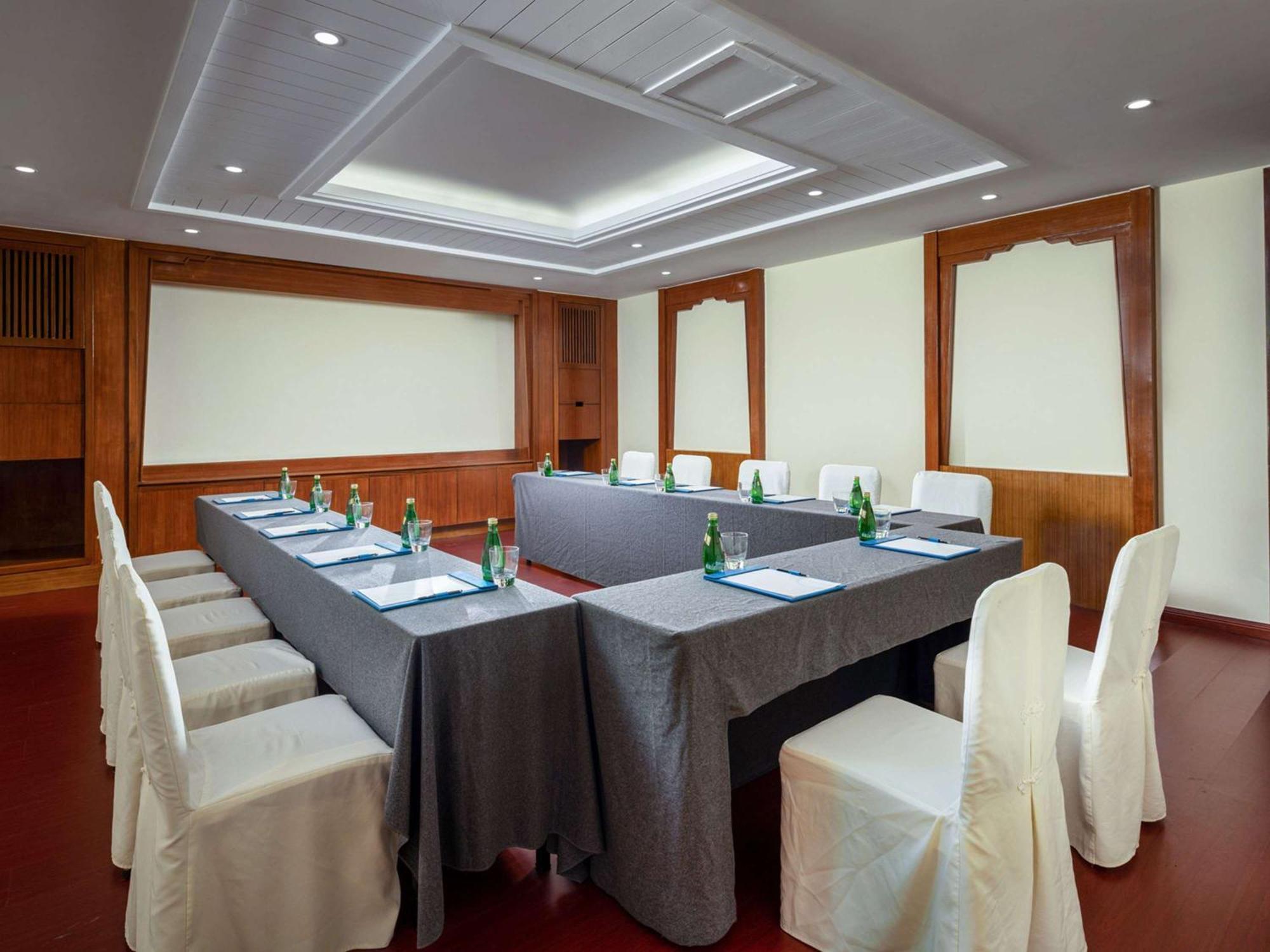 Pullman Sanya Yalong Bay Villas & Resort Екстер'єр фото